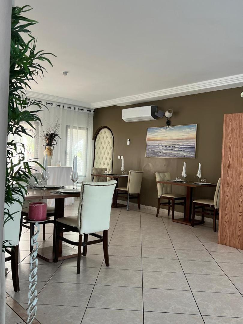 Residence Hoteliere Oceane Libreville Exteriér fotografie