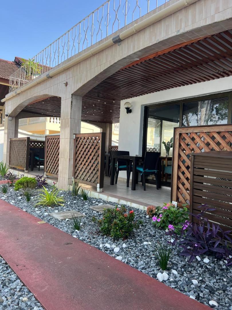 Residence Hoteliere Oceane Libreville Exteriér fotografie
