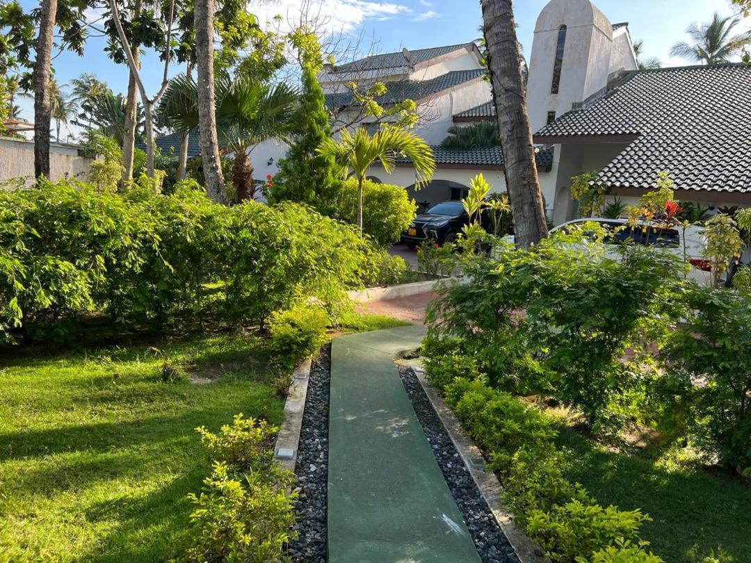 Residence Hoteliere Oceane Libreville Exteriér fotografie